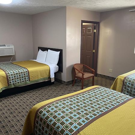 אשטבולה Economy Inn & Suites מראה חיצוני תמונה