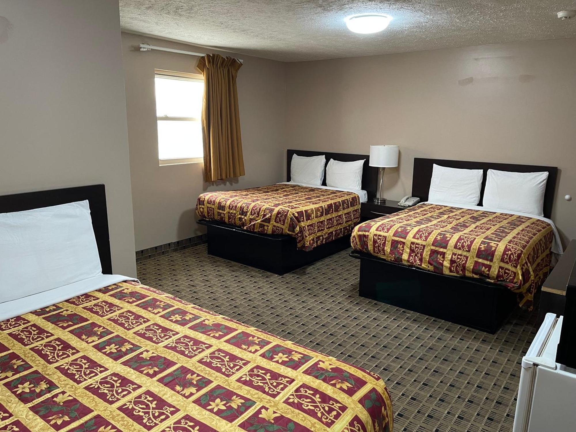 אשטבולה Economy Inn & Suites מראה חיצוני תמונה