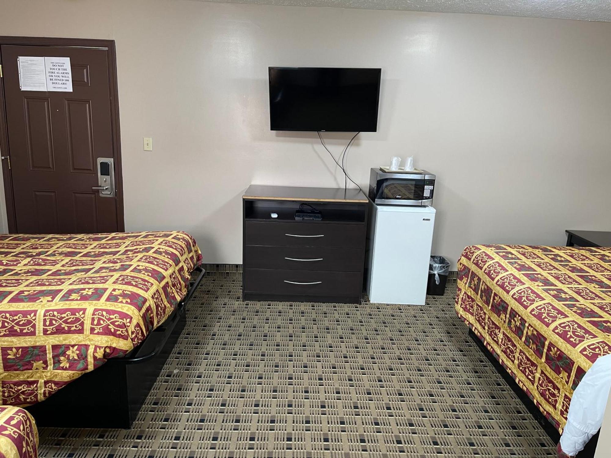 אשטבולה Economy Inn & Suites מראה חיצוני תמונה