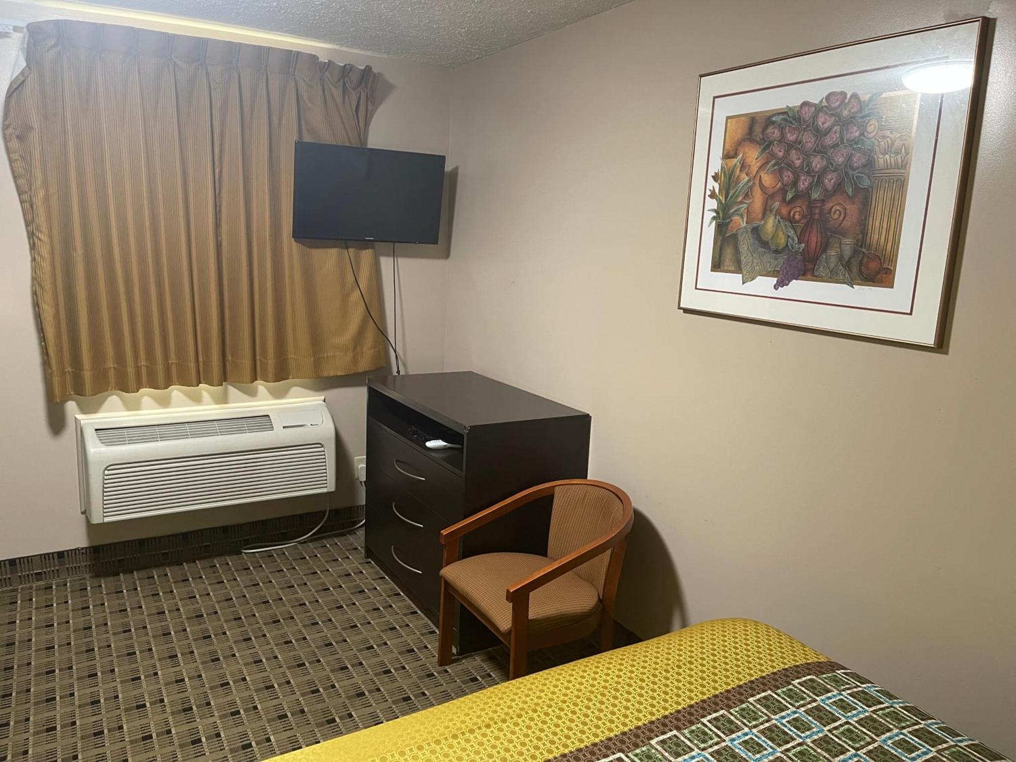 אשטבולה Economy Inn & Suites מראה חיצוני תמונה