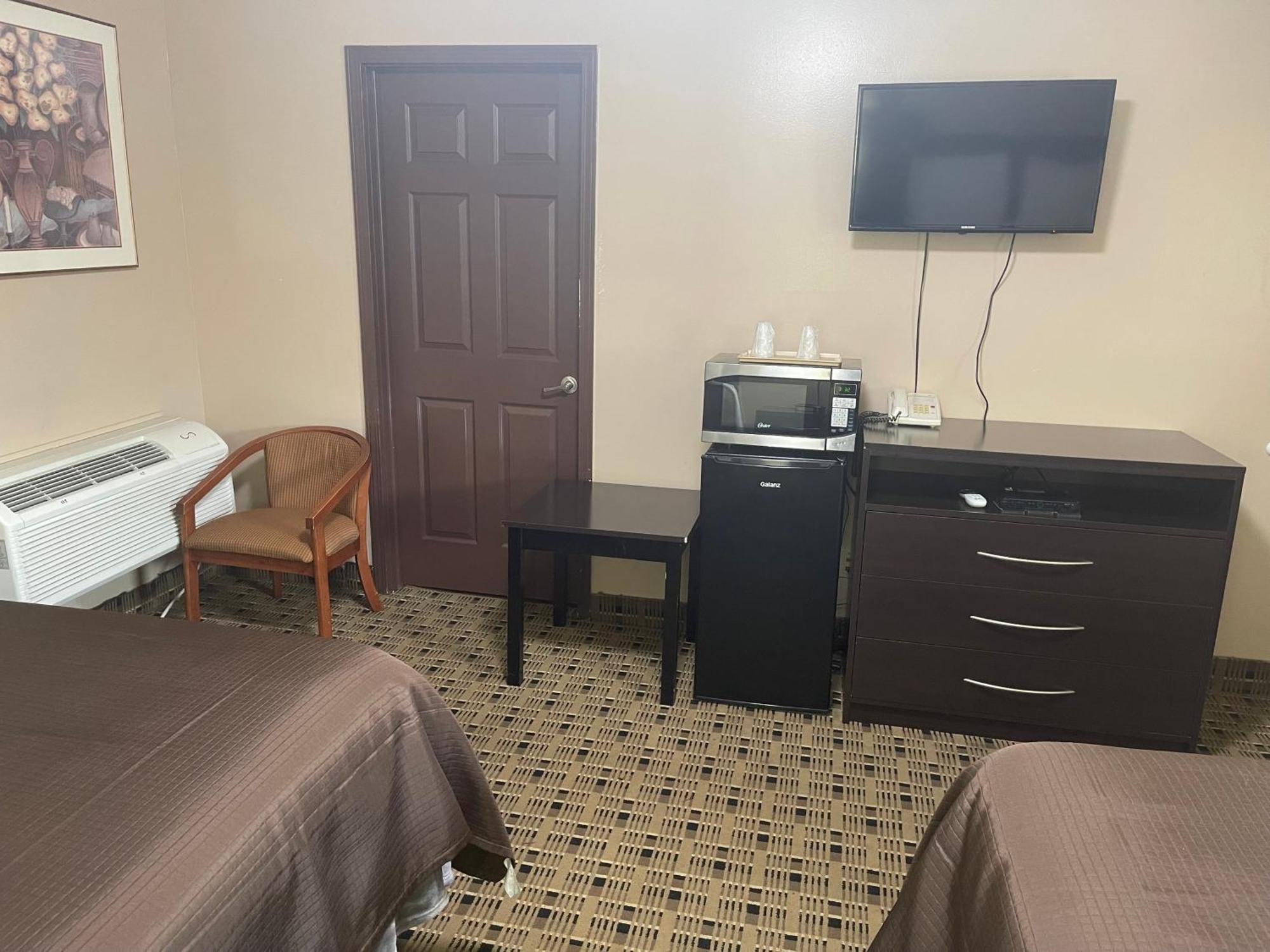 אשטבולה Economy Inn & Suites מראה חיצוני תמונה